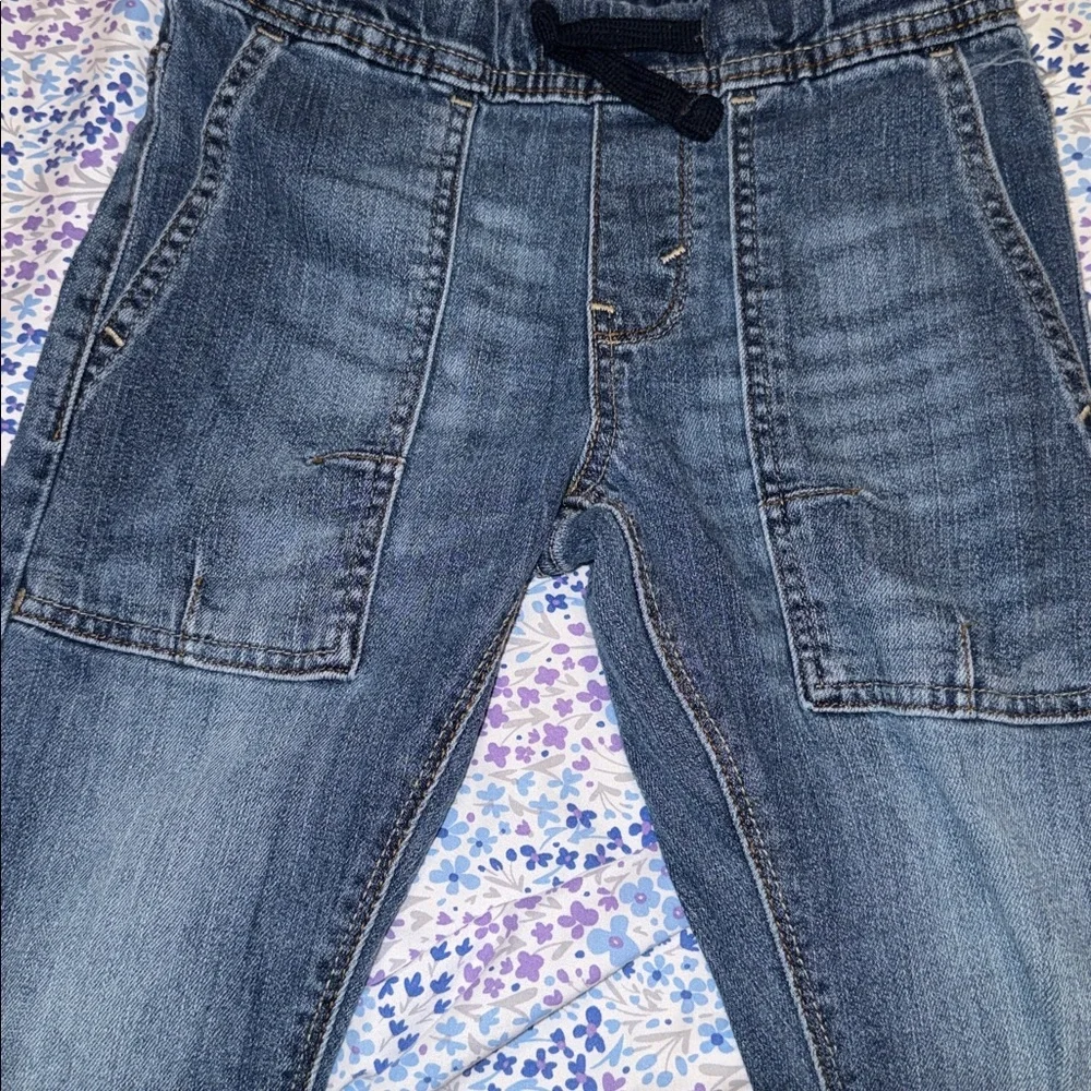 🏖️10 items for $20☀️
Levi's Denizen Light Blue Jeans jogger style| size 8 reg - Picture 4 of 7